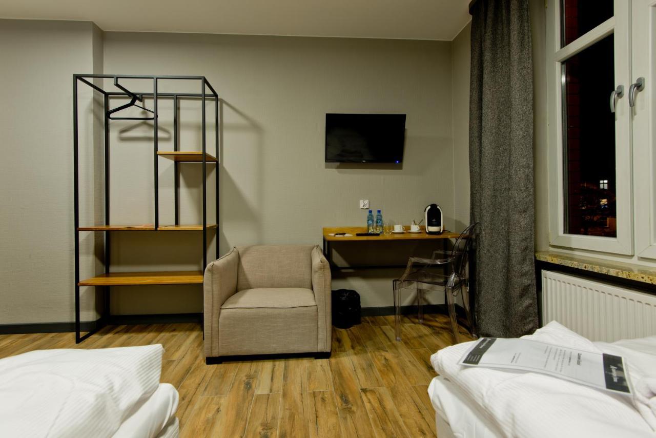 Apartsuites I Sorau Żary Εξωτερικό φωτογραφία A room at the hotel